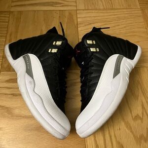 Jordan 12 playoffs size 7